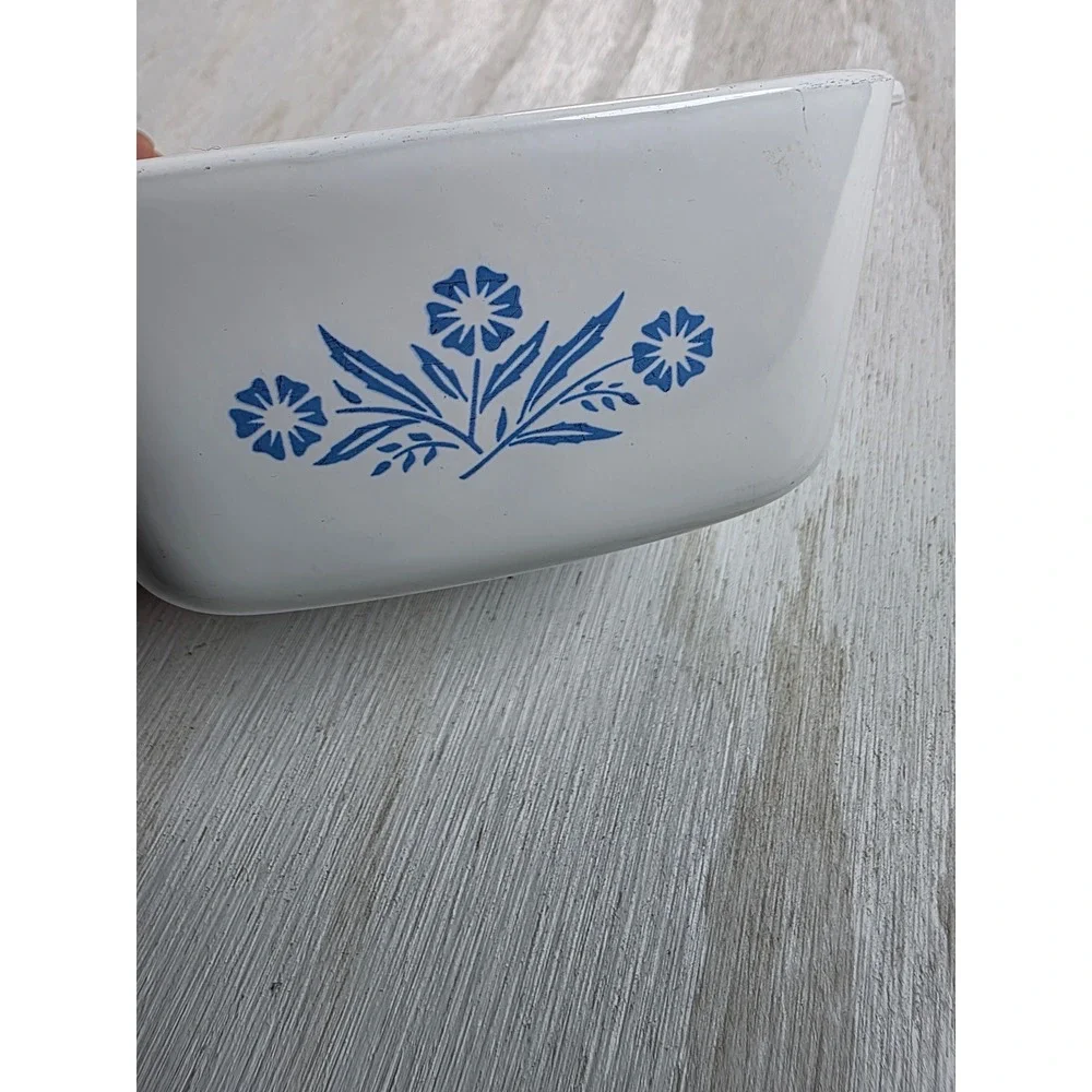 Vintage Corning Ware P-43-B Blue Cornflower 2 3/4 Cup Casserole Dish USA Made
